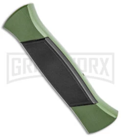 AKC 777 Blackfinger Green/Black OTF Automatic Knife - Black Plain 4 AKC 777 Blackfinger Green/Black OTF Automatic Knife - Black Plain -Knivesand Tools Shop AKC 777 Blackfinger OTF Auto Green Black Black Flat BHQ 138920 jr side large
