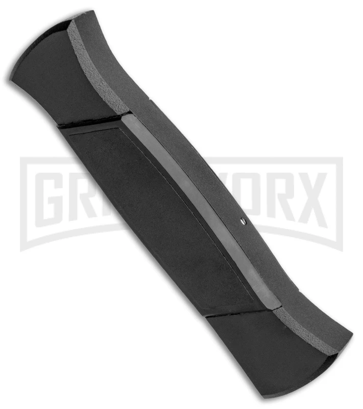AKC 777 Blackfinger Black OTF Automatic Knife - Stonewash Tanto AKC 777 Blackfinger Black OTF Automatic Knife - Stonewash Tanto -Knivesand Tools Shop AKC 777 Blackfinger Tanto OTF Auto Black SW BHQ 87413 jr side 2 large