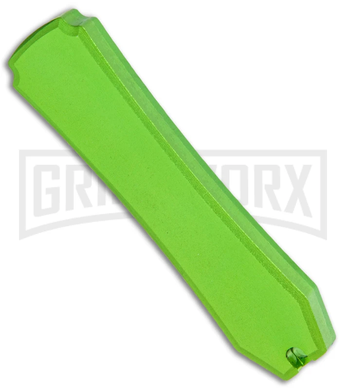 Coffin Blaster Metallic Green DA/OTF Automatic Knife - Black Plain Coffin Blaster Metallic Green DA/OTF Automatic Knife - Black Plain -Knivesand Tools Shop Coffin Blaster Metallic Green DA OTF Auto Black GX 38492 jr side large