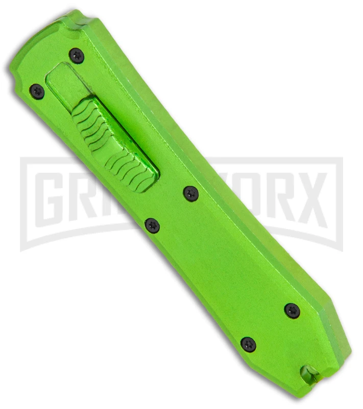 Coffin Blaster Metallic Green DA/OTF Automatic Knife - Black Plain Coffin Blaster Metallic Green DA/OTF Automatic Knife - Black Plain -Knivesand Tools Shop Coffin Blaster Metallic Green DA OTF Auto Black GX 38492 jr spine large
