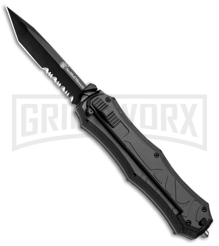 Smith & Wesson Spring Assisted Finger Actuator Tanto OTF Knife - Black Serr Smith & Wesson Spring Assisted Finger Actuator Tanto OTF Knife - Black Serr -Knivesand Tools Shop Smith Wesson OTF Assist Finger Actuator Tanto Black Serr SWOTF9TBS BHQ 67474 jr large
