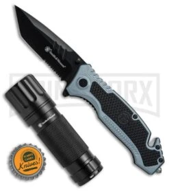 Smith & Wesson 2-Piece Combo Set W/Folding Knife And Galaxy Flashlight -Knivesand Tools Shop Smith and Wesson Folding Knife Galaxy Flashlight Combo Set of 2 SWP17 8CP BHQ 75991 jr bottlecap large