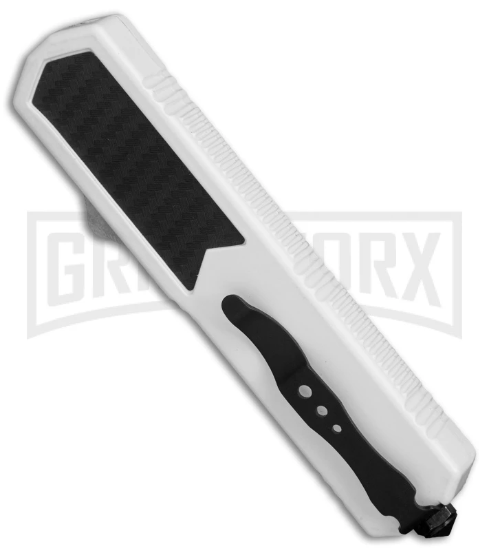 Titan White D/A OTF Sim Carbon Fiber Automatic Knife - Dagger Satin Plain Titan White D/A OTF Sim Carbon Fiber Automatic Knife - Dagger Satin Plain -Knivesand Tools Shop Titan White DA Sim CF dagger satin plain BP 25635 er side large